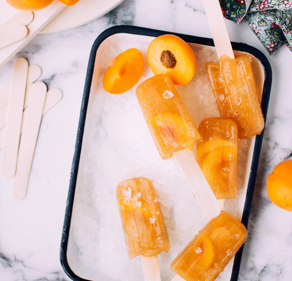 Summer drinks prepared with papaya and orange
